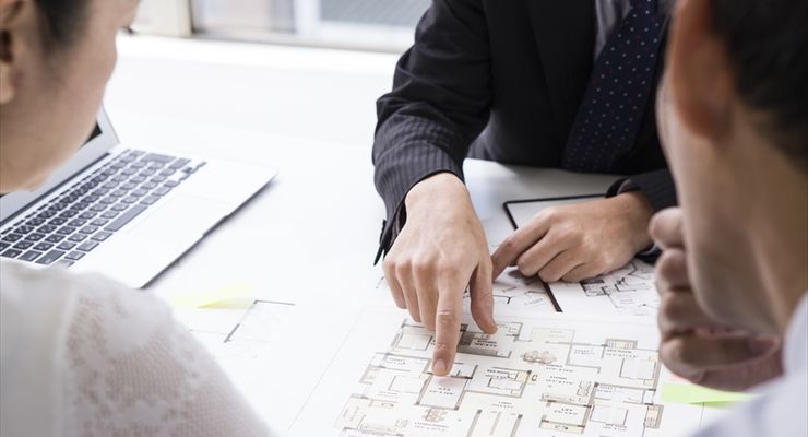 不動産会社にホームページ制作が必須の理由とおすすめデザイン