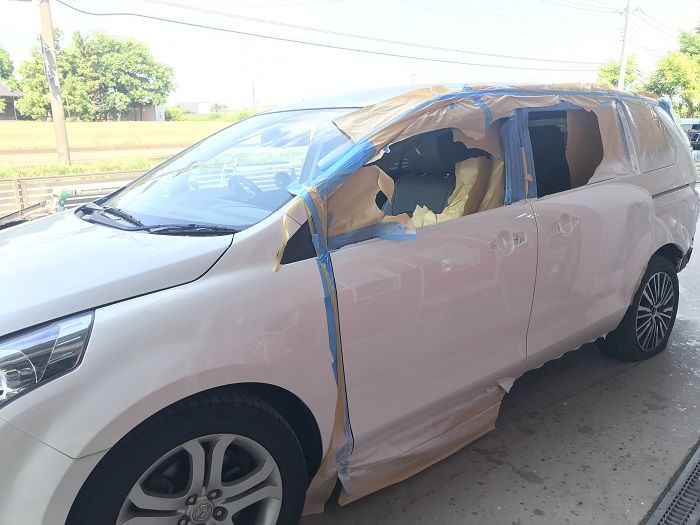 自動車修理イメージ